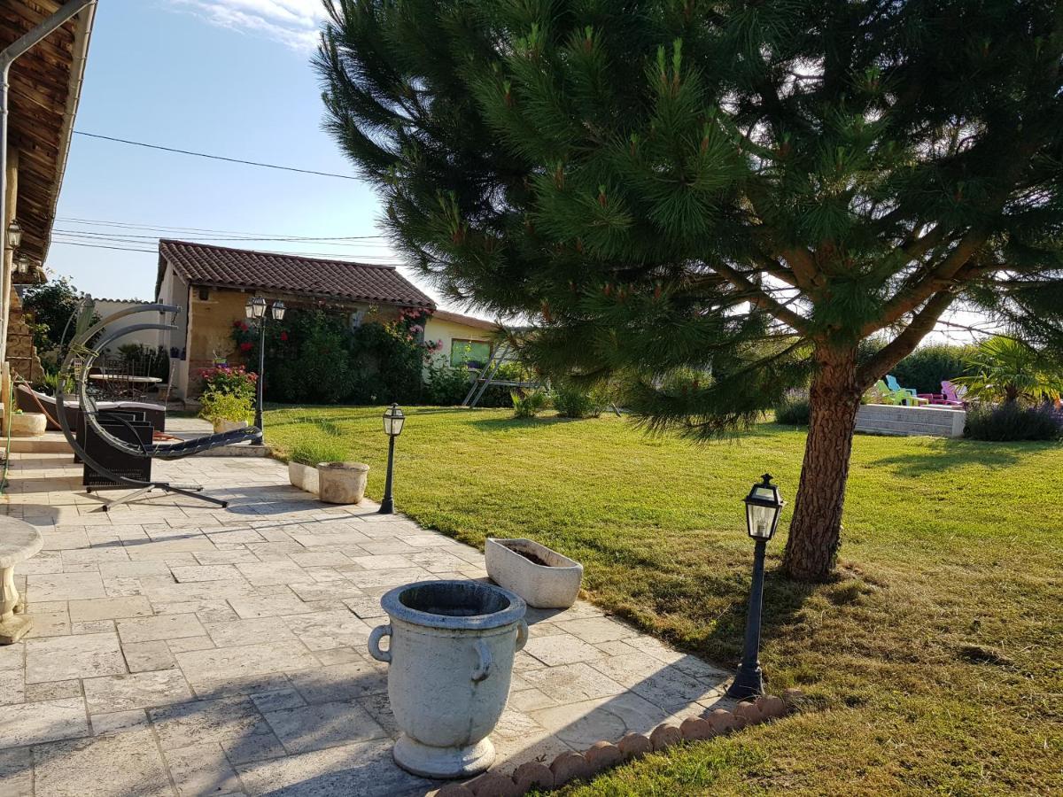 La Providence Ξενοδοχείο Illiat Εξωτερικό φωτογραφία